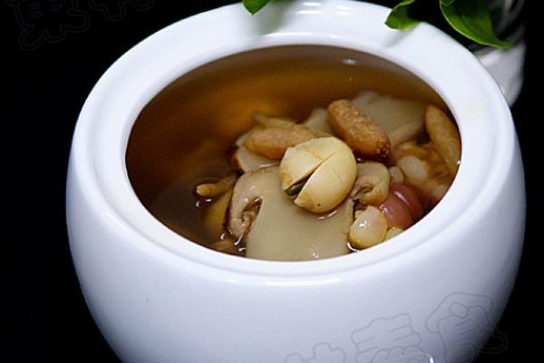 太子参牛蒡炖松茸