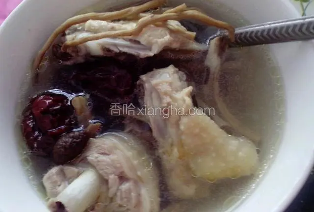 茶树菇炖鸡汤