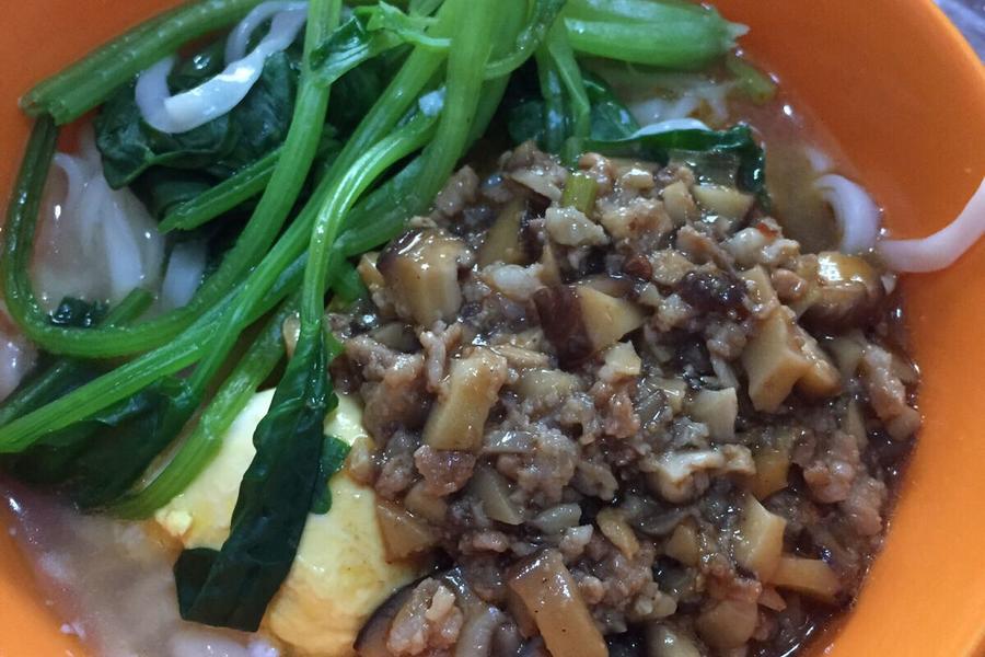 香菇肉沫酱面