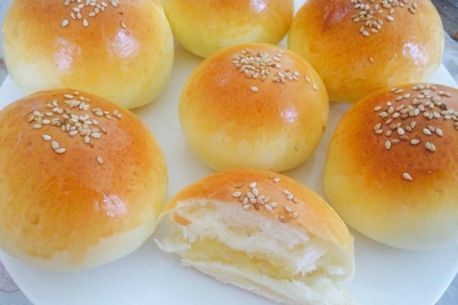 奶黄餐包
