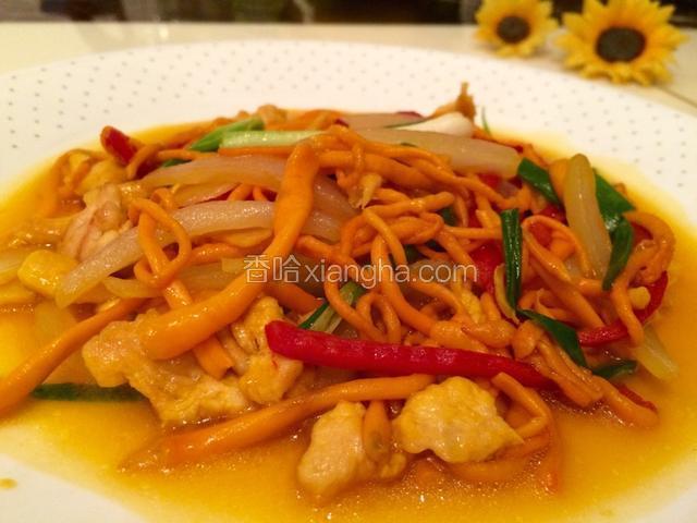 虫草花炒鸡肉丝