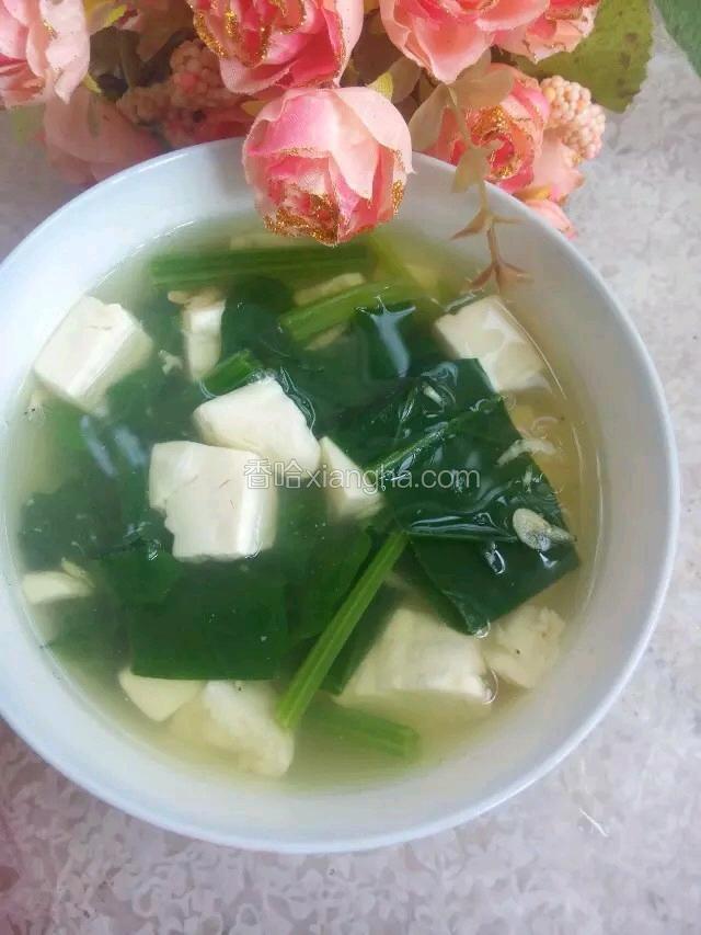 菠菜豆腐汤