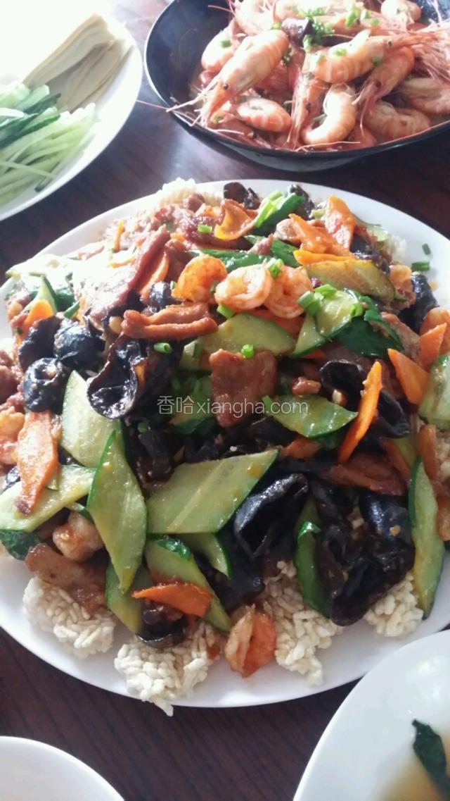 锅巴木耳肉片