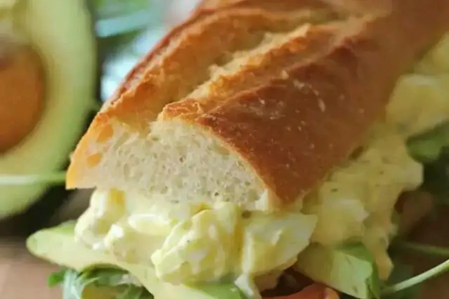 Greek Yogurt  鸡蛋沙拉三明治