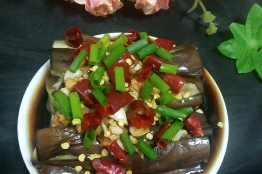 麻油蒜香拌茄子
