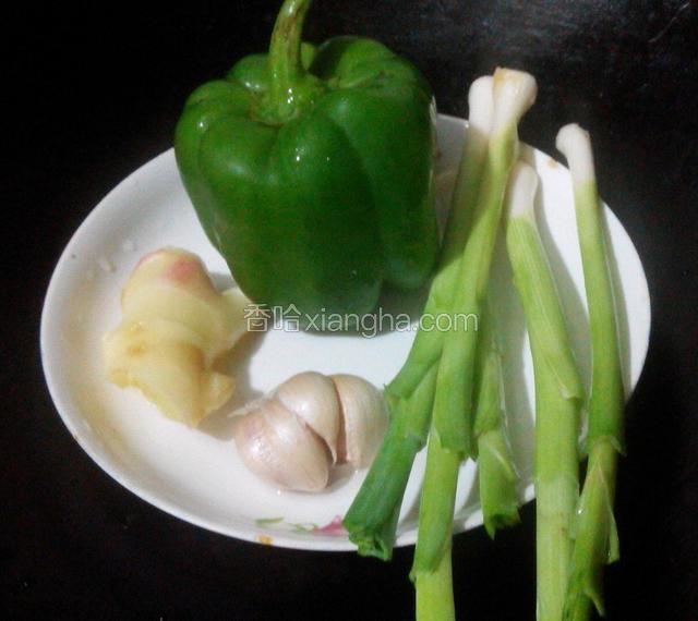 准备好配菜.