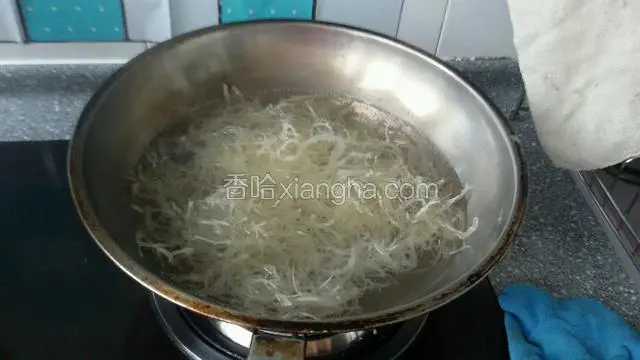 石花菜用40度左右水泡2小时