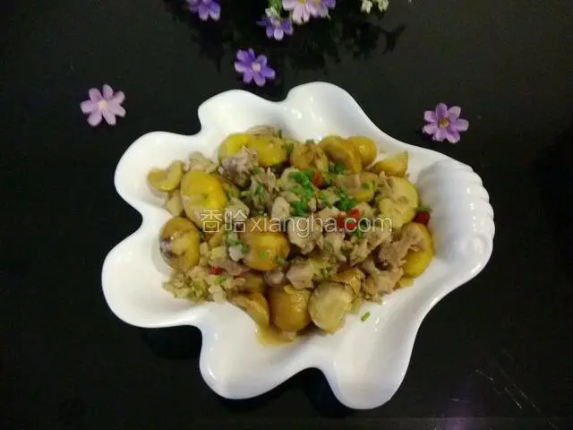 香喷喷的板栗烧鸡可以吃了
