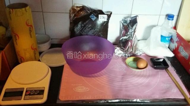 准备各种材料器具