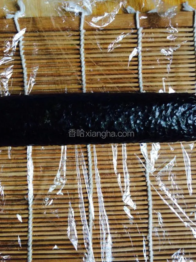 卷好以后，将收口朝下。