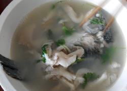 草鱼平菇汤
