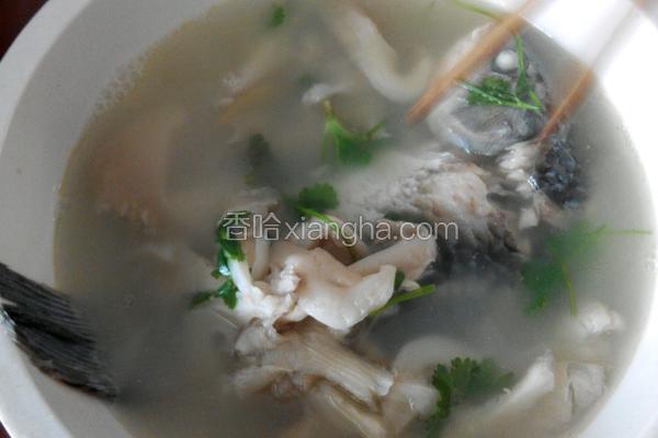 草鱼平菇汤