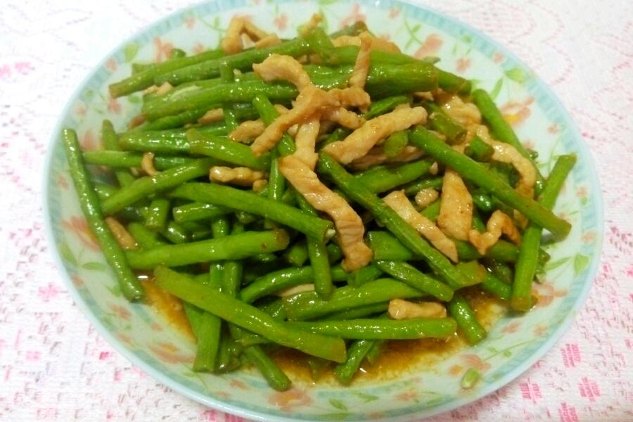 豆角炒肉丝