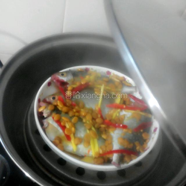 水开放下去蒸，十五分钟，就可以了