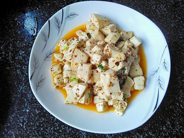 盛出，装盘。