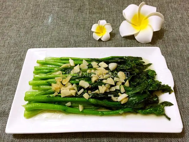 清炒油菜花