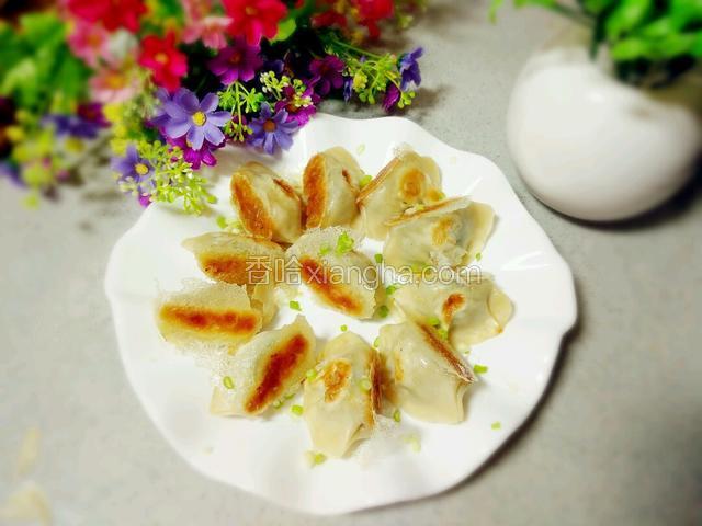 冰花菠菜鸡蛋煎饺