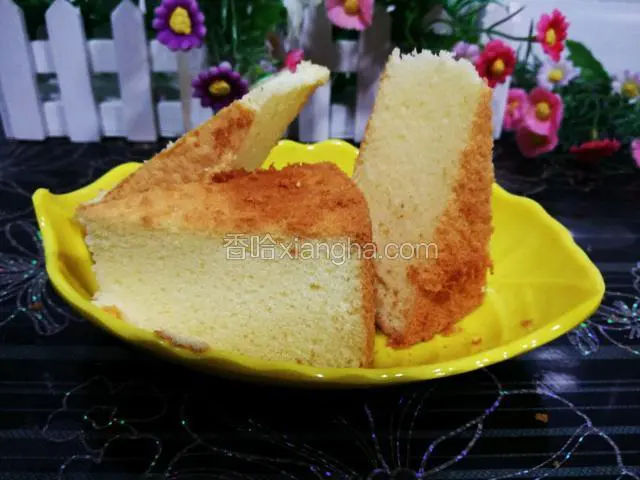 切块装盘即可！味道完美！