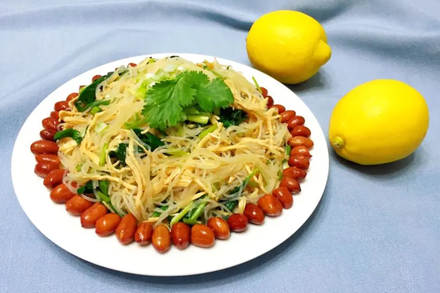 手撕鸡丝爽口菜