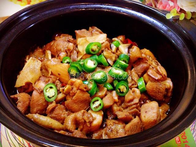 黄焖鸡米饭