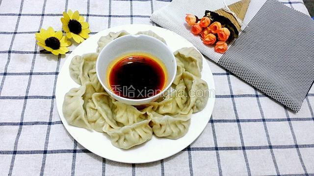 我还要，蘸料是醋+香油+老干妈