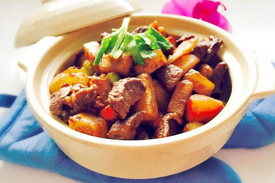 小焖牛肉