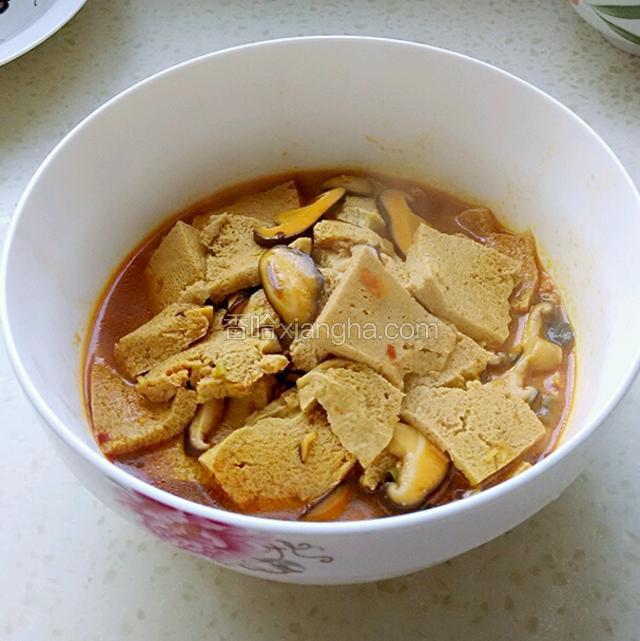 香菇炖冻豆腐