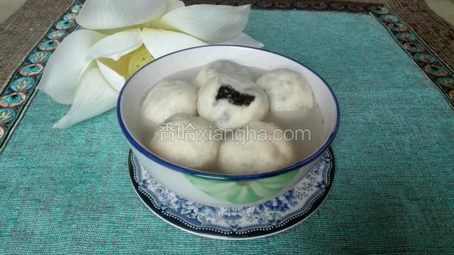 黑芝麻大汤圆