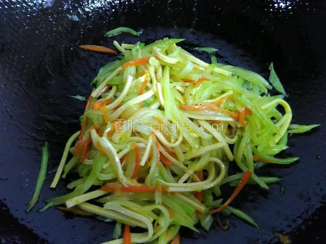 再炒一下即可出锅