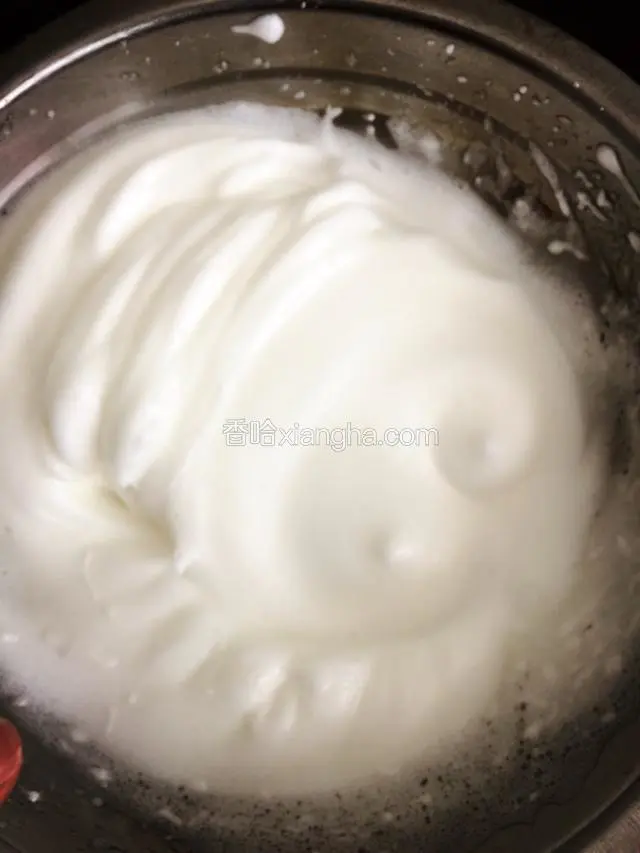 蛋白打发 有两个小眼睛