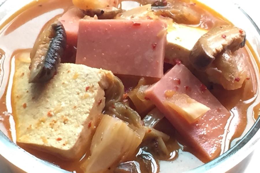 韩式泡菜豆腐汤