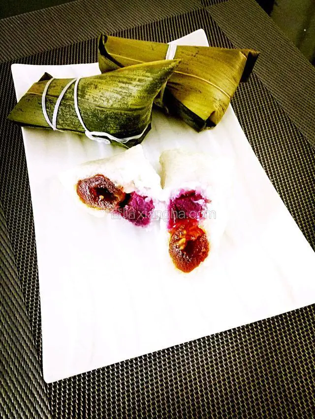 紫薯蜜枣粽