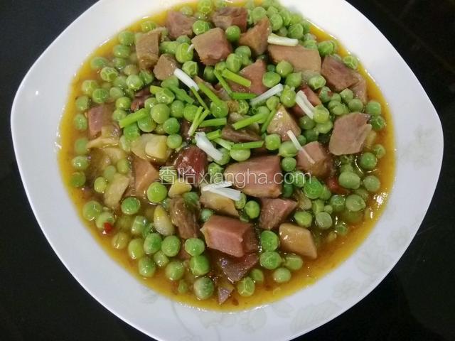 腊肉烧青豆