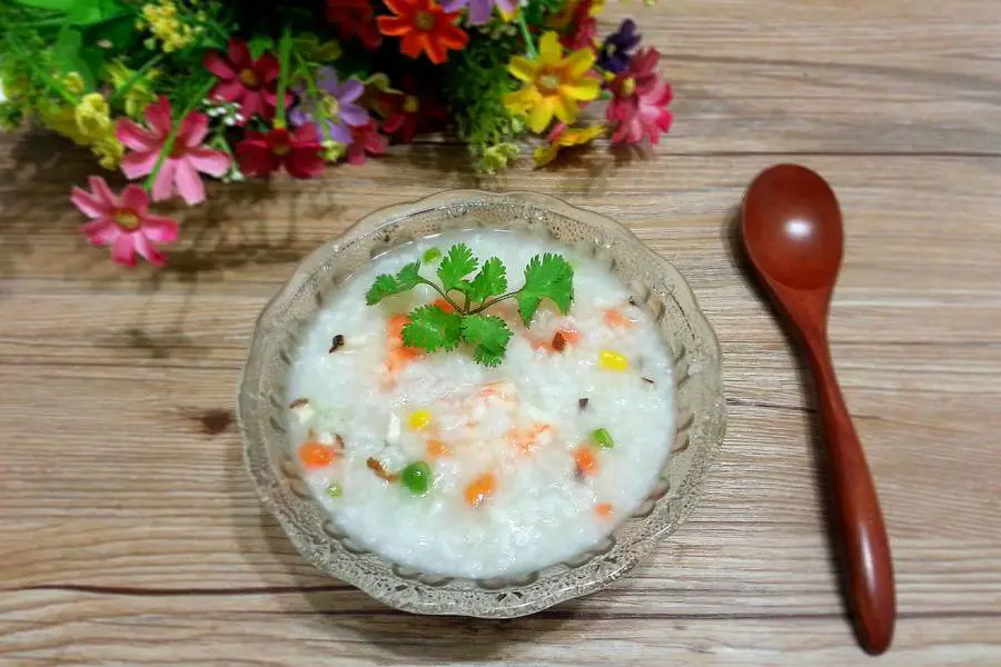 蘑菇鲜虾粥