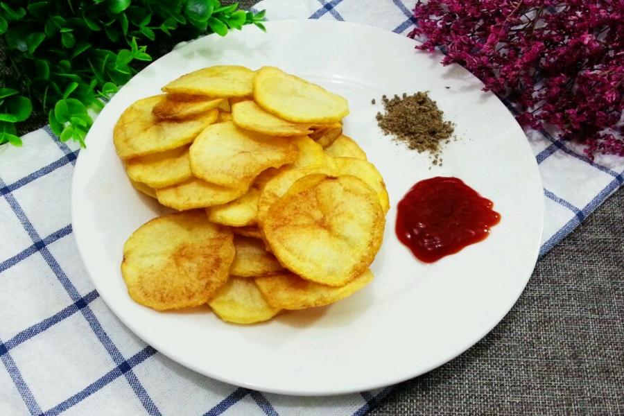 自制零食炸薯片