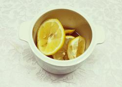 蜂蜜腌柠檬