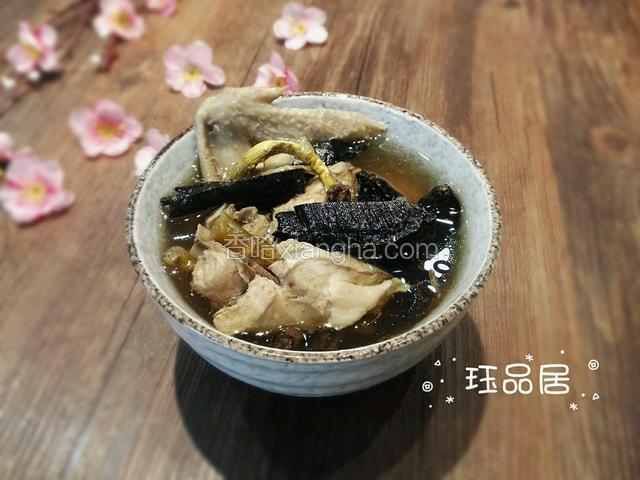 石斛灵芝炖鸡汤