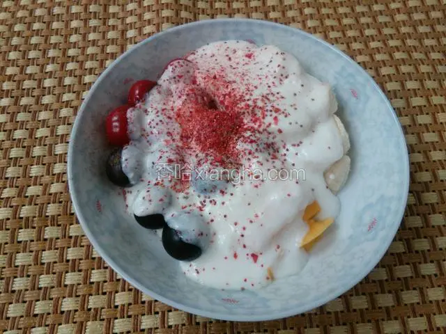 下草莓粉