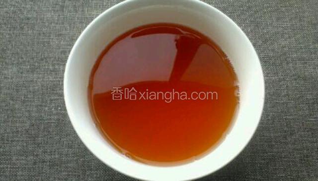 自酿葡萄酒一大碗