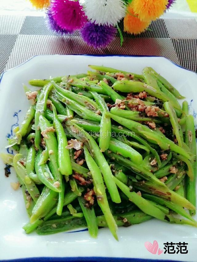 好吃的肉末橄榄四季豆就做好咯，非常下饭哦。