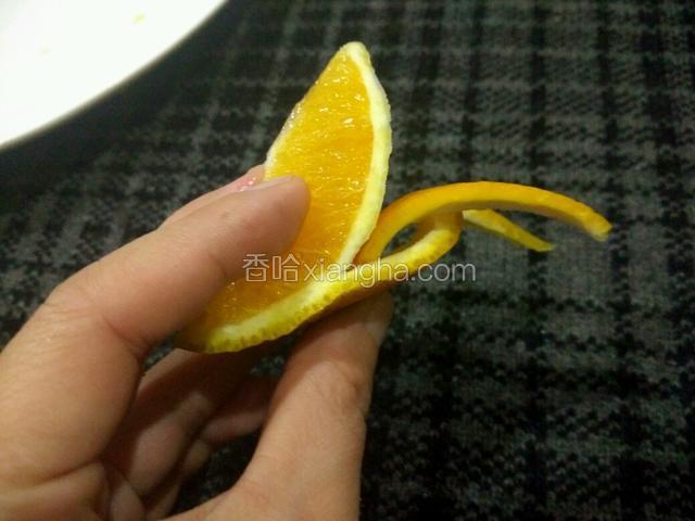 然后皮向内翻～完成