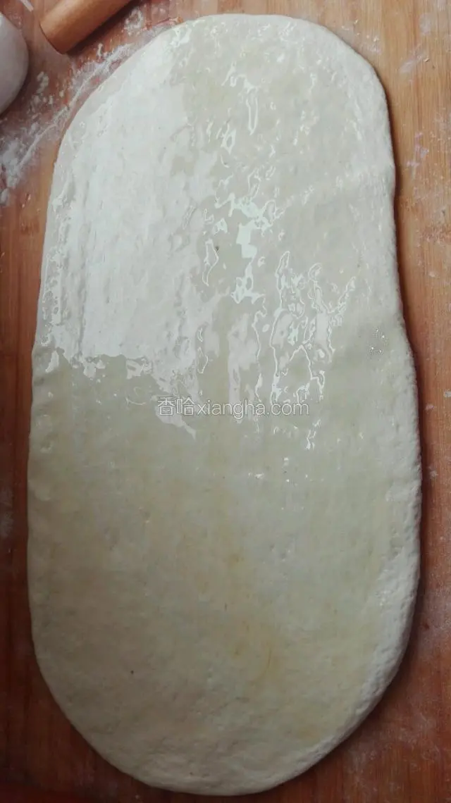 刷上一层花生油