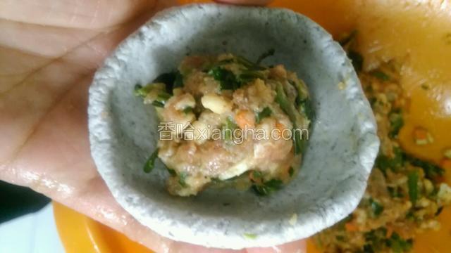 再来几个鲜肉馅儿的