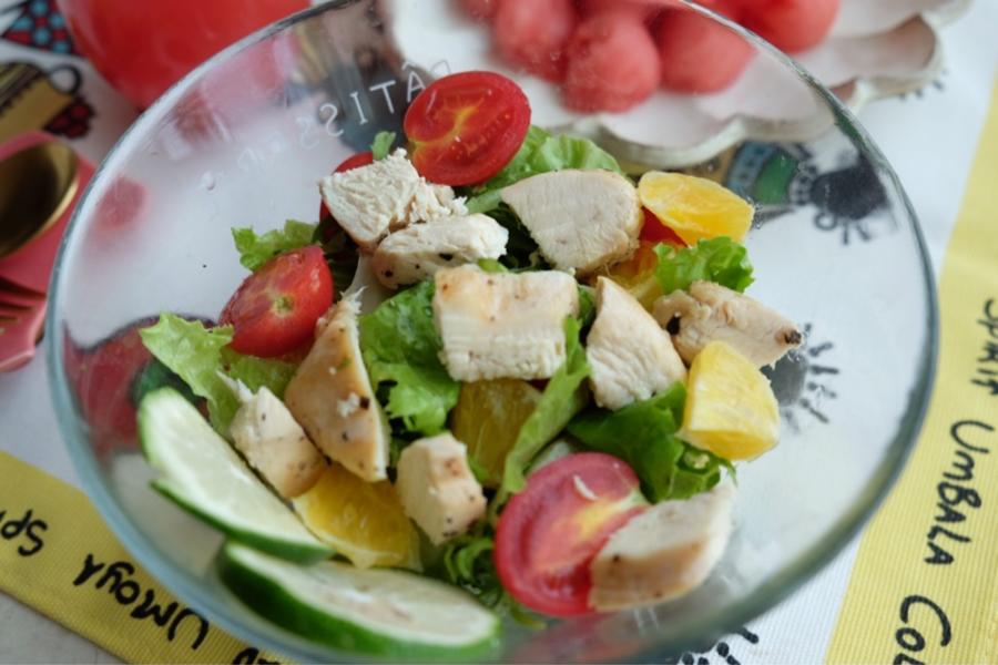 香橙鸡胸肉蔬菜沙拉