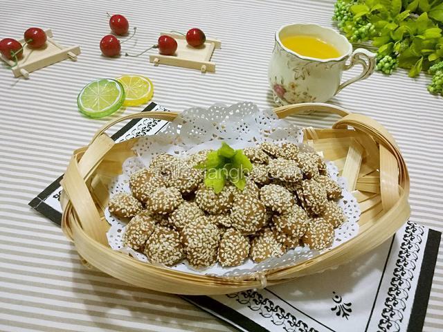 芝麻蛋香小饼