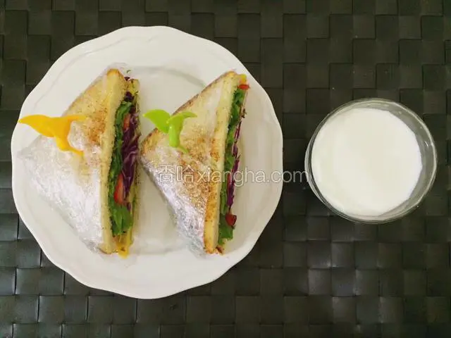 土司三明治