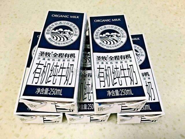 盒装牛奶5盒备用，也可以是新鲜牛奶。