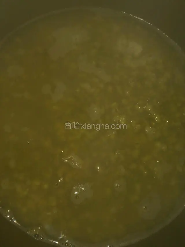 做棒冰不需要煮的太烂，有豆子的的嚼劲比较爽