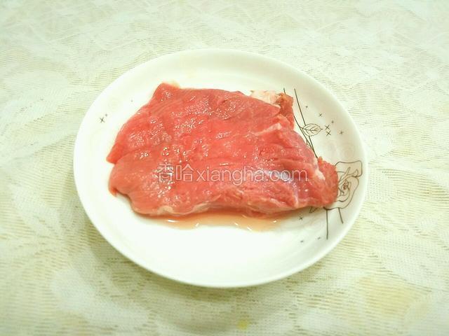 准备牛肉一块