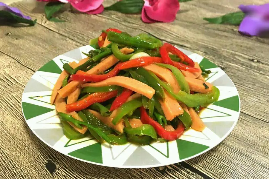 双椒空心菜杆炒火腿